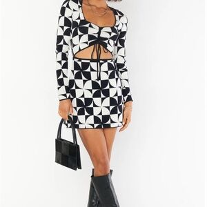 Show Me Your MuMu Black and White Geometric Dress